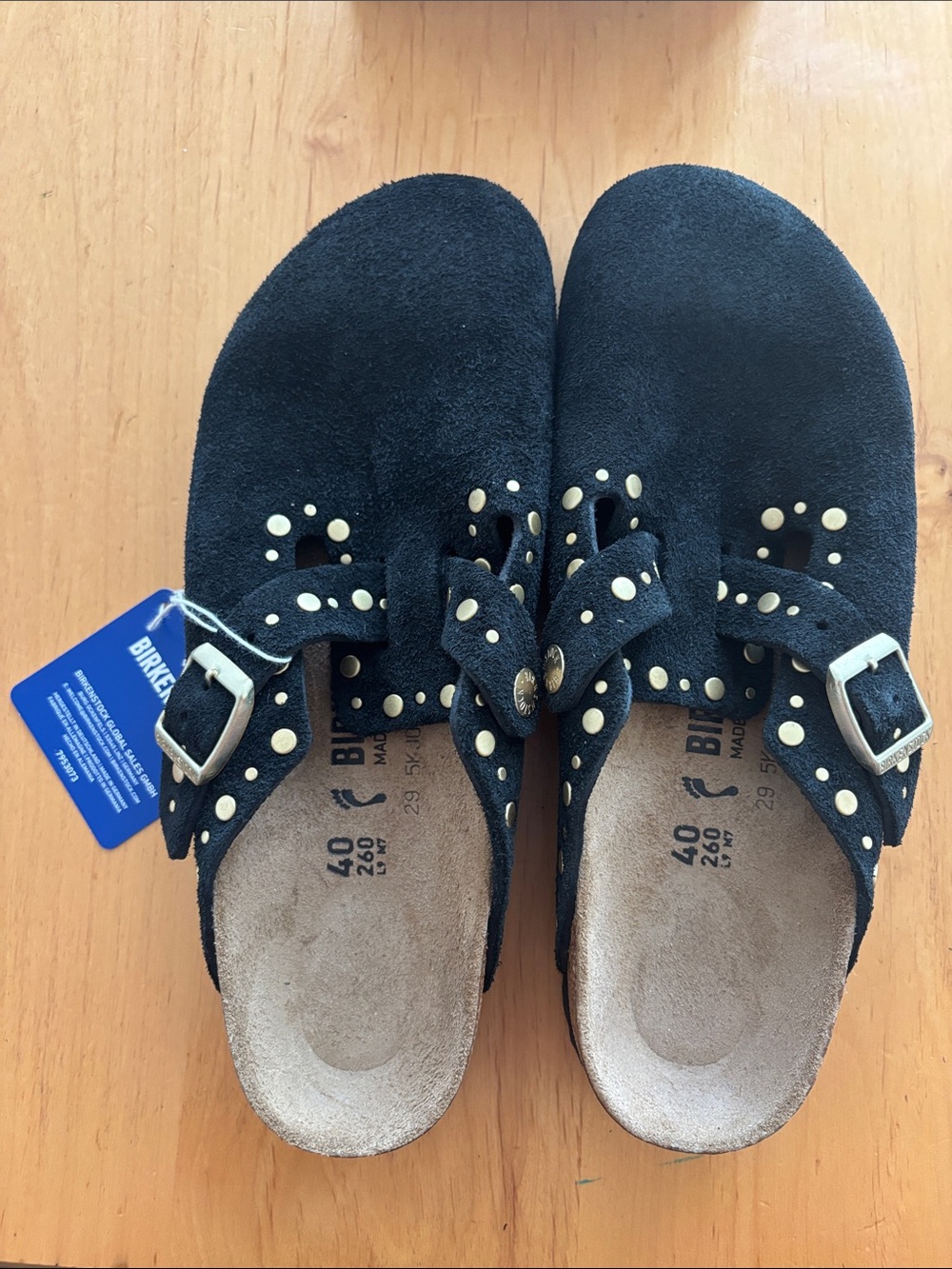 Birkenstock Black Suede Boston rivet 40 narrow fit